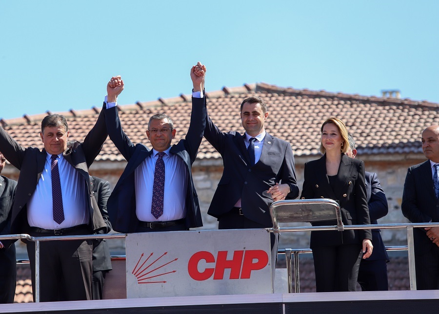ALİAĞA’MIZIN AYDINLIK GELECEĞİNİ BİRLİKTE KURACAĞIZ 